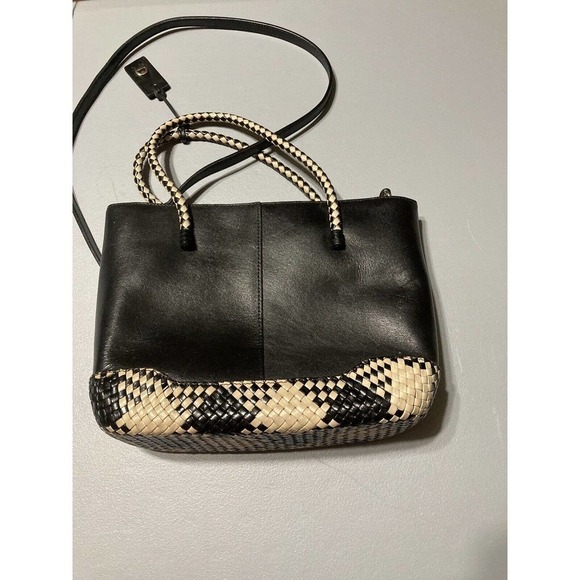 Etienne Aigner Black Leather Shoulder Bag W/ Woven Handles - Picture 3 of 8